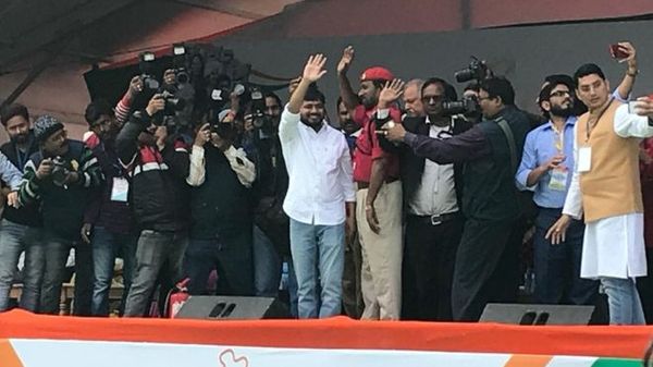 CAA: पटना के गांधी मैदान में इस क़ानून के ख़िलाफ़ जुटी भारी भीड़