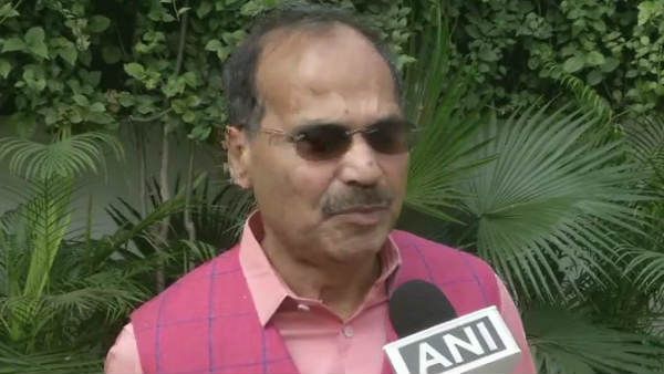 'हिंदू आतंकवाद' पर मचा कोहराम, कांग्रेस सांसद अधीर रंजन ने बीजेपी पर बोला हमला