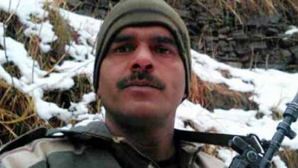 पीएम मोदी के निर्वाचन को चुनौती देने सुप्रीम कोर्ट पहुंचे पूर्व BSF जवान तेज बहादुर