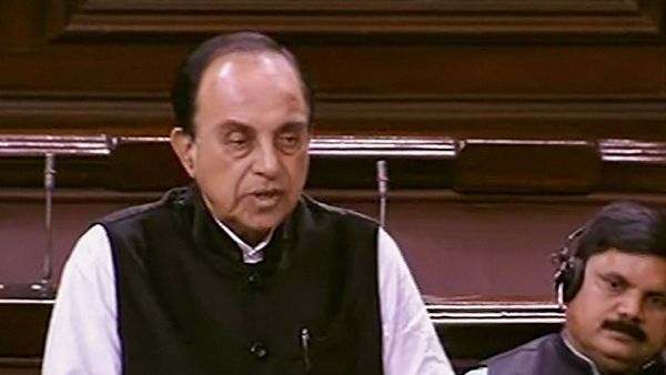 वोटिंग के बीच सुब्रमण्यम स्वामी ने बढ़ाई BJP की टेंशन, कहा- झाड़ू को मिल रहे हैं बंपर वोट