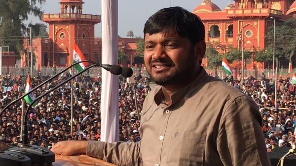 कन्हैया कुमार के काफिले पर आरा में पथराव, भागते वक्त गाड़ियों से कुचलकर कई लोग घायल