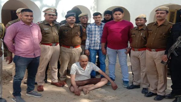 वैलेंटाइन डे पर गर्लफ्रेंड को शॉपिंग करवाने की वजह से सलाखों के पीछे पहुंच गया गैंगस्टर प्रेमी