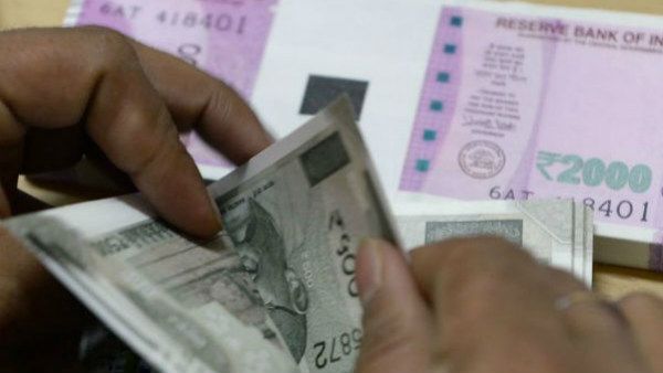 11 साल बाद 2020 में सबसे कम बढ़ेगी सैलरी, जानिए आपके सेक्टर के लिए क्या है प्रोजेक्शन- सर्वे