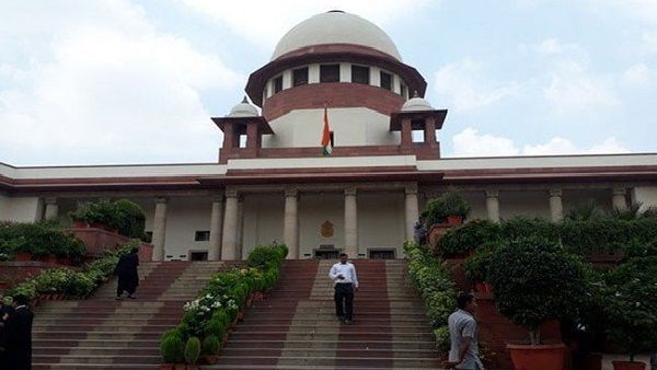 SC-ST एक्ट संशोधन को सुप्रीम कोर्ट ने रखा बरकरार, FIR दर्ज कर तुंरत होगी आरोपी की गिरफ्तारी