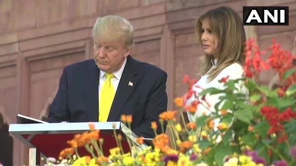 Trump taj mahal visit: विजिटर बुक में ट्रंप ने लिखी ये बातें