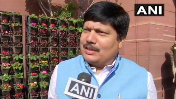 जामिया और शाहीन बाग में गोली चलाने वाले हमारे भ्रमित बच्चे: भाजपा सांसद अर्जुन सिंह