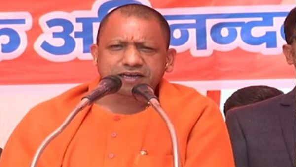 'बिरयानी' वाले बयान पर बुरे फंसे यूपी के सीएम योगी आदित्यनाथ, चुनाव आयोग ने भेजा नोटिस