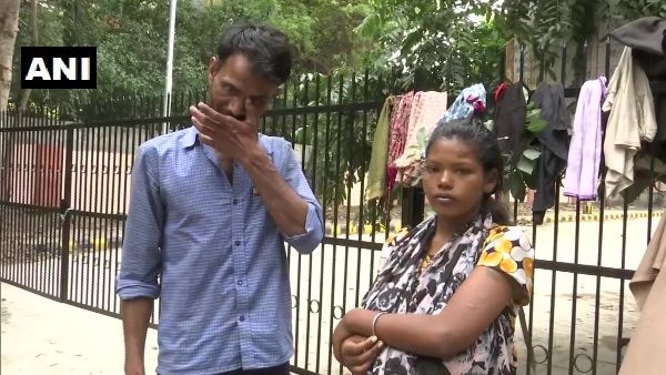 देशबंदी से परेशान दिहाड़ी मजदूर, 8 महीने की गर्भवती पत्नी के साथ भूखे-प्यासे फुटपाथ पर काट रहा दिन