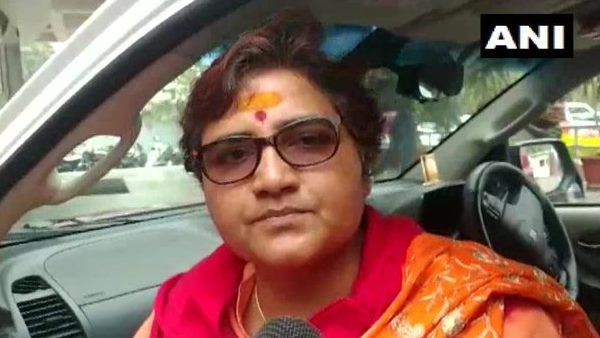 प्रज्ञा ठाकुर का संगीन आरोप, कांग्रेस शासन में दी गई यातनाओं के चलते खोई एक आंख की रोशनी