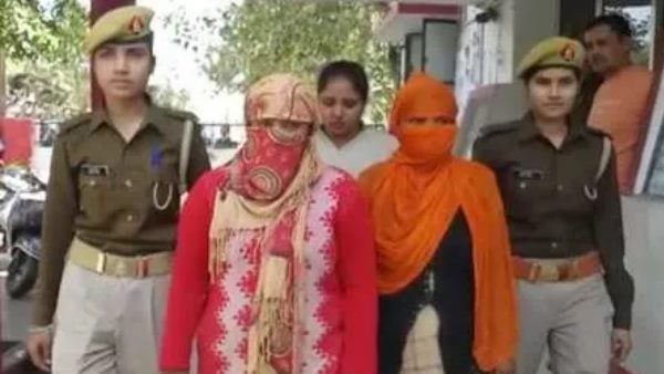 पत्नी बनाती थी महिला किराएदार से शारीरिक संबंध, पति आ रहा था आड़े तो उतार दिया मौत के घाट