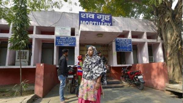 दिल्ली हिंसा: परिवार ने किया हिरासत में मारपीट के बाद मौत का दावा, कोर्ट ने कहा- पोस्टमार्टम का वीडियो और तस्वीरें लें