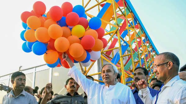 नवीन पटनायक की शासन शैली से ओडिशा में कैसे आया बदलाव, जो बना दूसरे राज्यों के लिए नजीर