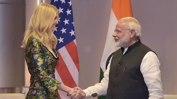 पीएम मोदी ने शेयर किया योग निद्रा का VIDEO, इवांका ट्रंप ने कहा - थैंक्यू