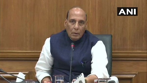 जम्मू-कश्मीर: हंदवाड़ा आतंकी मुठभेड़ में शहीद जवानों को रक्षा मंत्री राजनाथ सिंह ने दी श्रद्धांजलि, बोले-आपको कभी नहीं भूल पाएंगे