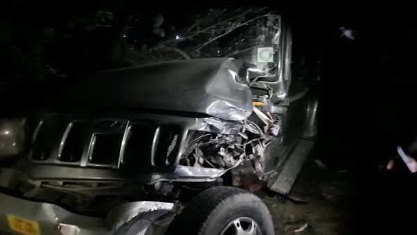 सुलतानपुरः सड़क हादसे में बचाव कार्य में जुटे लोगों को बस ने रौंद डाला, 4 की दर्दनाक मौत