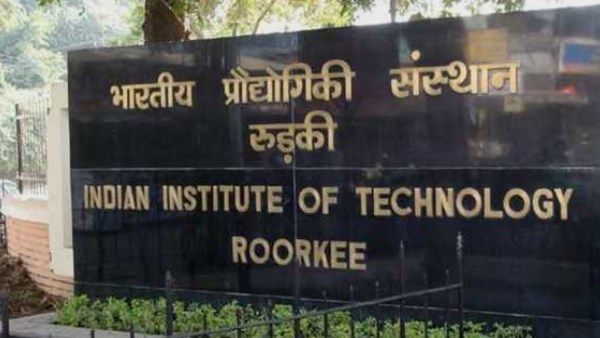 उत्तराखंड: IIT रुड़की में कोरोना वायरस विस्फोट, 90 छात्र पाए गए कोविड-19 संक्रमित