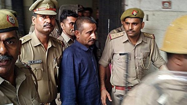 उन्नाव कांड: जानिए पूर्व भाजपा MLA कुलदीप सिंह सेंगर से जुड़ा सारा मामला, अबतक क्या-क्या हुआ ?