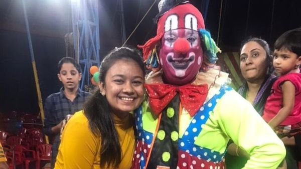 कोरोना वायरस: सर्कस के जोकरों की ये हँसी रुलाने वाली है