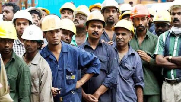 लॉकडाउन: कांट्रेक्ट श्रमिकों पर गिरी बड़ी गाज, बिना भुगतान गुजारे को मजबूर हुए 12 करोड़ श्रमिक