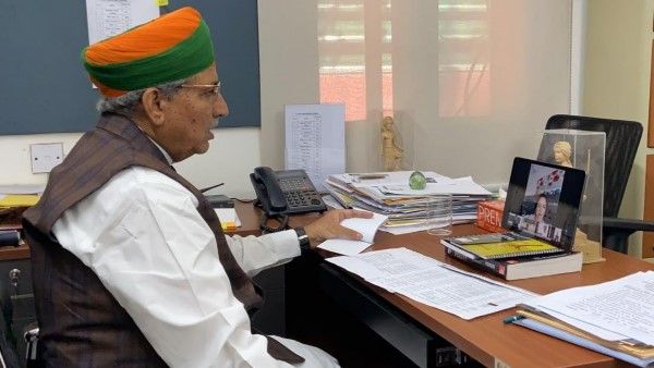 केन्द्रीय मंत्री मेघवाल ने वीडियो कॉन्फ्रेंसिंग से जाने बीकानेर के हाल, बताया भेल ने बनाए हैं 40 हजार वेंटिलेटर