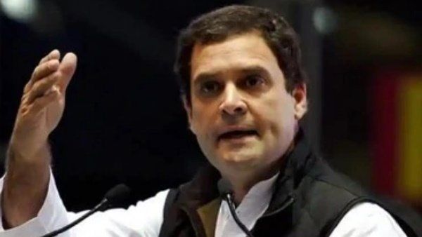 कांग्रेस ने तेल की कीमतों को लेकर केंद्र पर निशाना साधा, टॉप ट्रेंड करने लगे राहुल गांधी