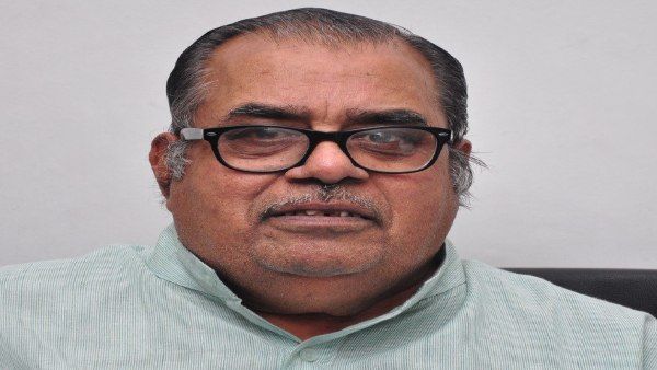 सीपीएम नेता और केंद्रीय समिति के सदस्य एस वरदराजन का निधन