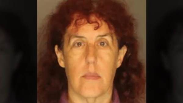 इस महिला ने 15 साल तक फ्रीजर में संभालकर रखा अपनी दादी का शव, वजह जान रह जाएंगे दंग