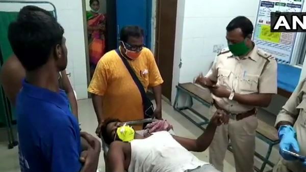 पश्चिम बंगाल: मिदनापुर में BJP नेता पर फायरिंग, तृणमूल कांग्रेस के नेताओं पर लगाए आरोप