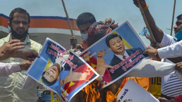 दिल्ली के व्यापारी चीनी उत्पाद का बहिष्कार करने को तैयार, सरकार के सामने रखी एक शर्त