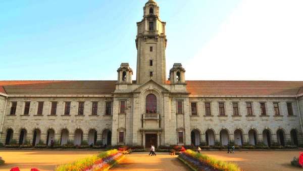THE Asia University Ranking 2020: भारत के इन संस्थानों को मिली टॉप-100 में जगह