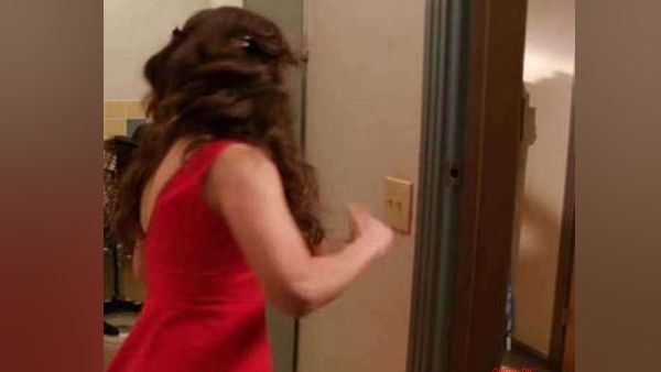 होटल में चल रहा था देह व्यापार का धंधा, कमरों में आपत्तिजनक हालत में मिले युवक-युवतियां