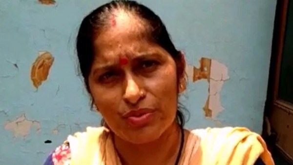 लौकी का जूस पीते ही महिला को होने लगी खून की उल्टी, मौत के मुंह से लौटकर आई