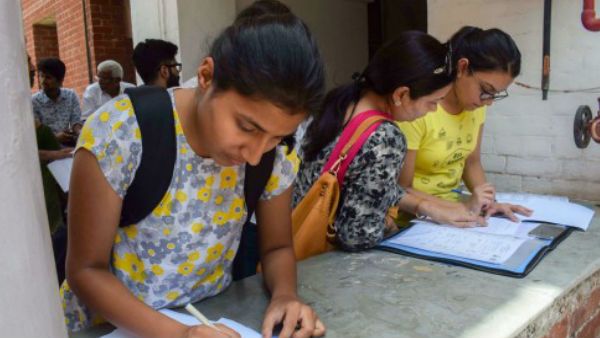 दिल्ली विश्वविद्यालय: सेंट स्टीफंस कॉलेज में ए़डमिशन के बाद कई स्टूडेंट्स को किया गया बाहर, सामने आई ये वजह