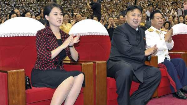 दक्षिण कोरिया में पत्‍नी की अश्‍लील फोटोग्राफ्स की वजह से किम जोंग का पारा हाई