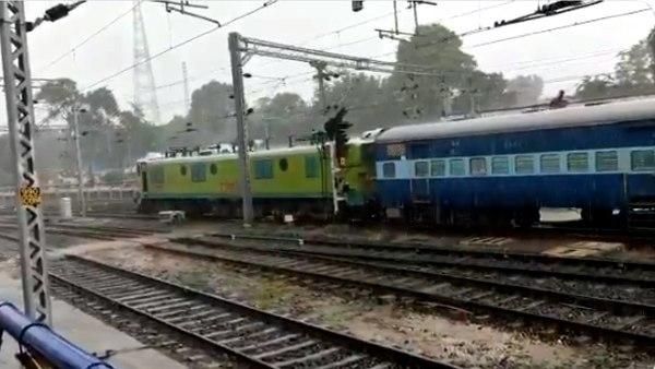 Indian Railways:आया 'नवदूत' तो बिना डीजल-बिजली के चल पड़ी ट्रेन, देखिए Video