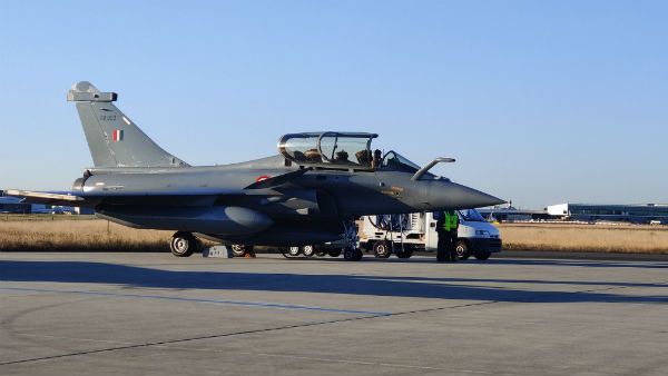 चीन की मीडिया ने कहा चीनी जेट J-20 के आगे फेल राफेल, पूर्व IAF चीफ ने दिया जवाब