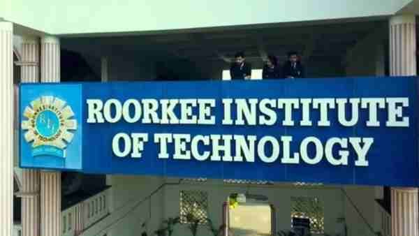 रुड़की में विदेशी छात्रों से मारपीट, इंजीनियरिंग कॉलेज के डायरेक्टर समेत आठ गिरफ्तार