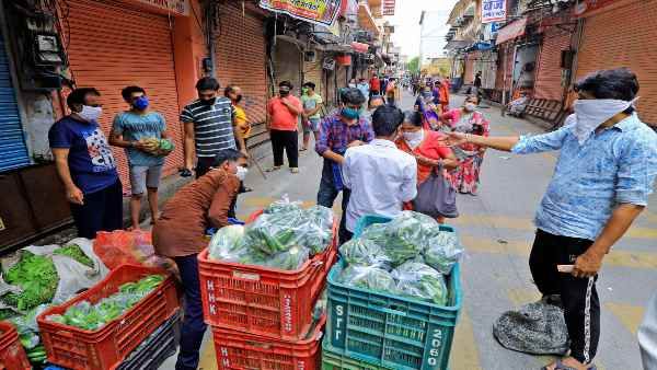 कोरोना से बचने के लिए फल-सब्जियों की सफाई का सही तरीका क्या है? FSSAI की गाइडलाइंस देखिए