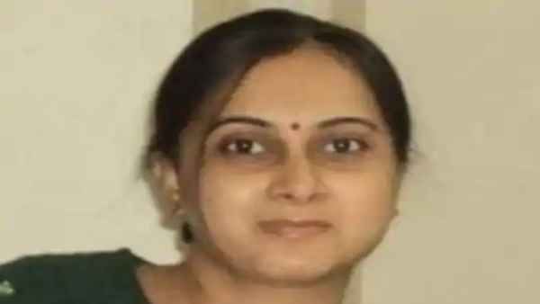 पश्चिम बंगाल में ड्यूटी निभाते हुए कोरोना संक्रमित हुईं 38 वर्षीय डिप्टी मजिस्ट्रेट,अस्‍पताल में मौत