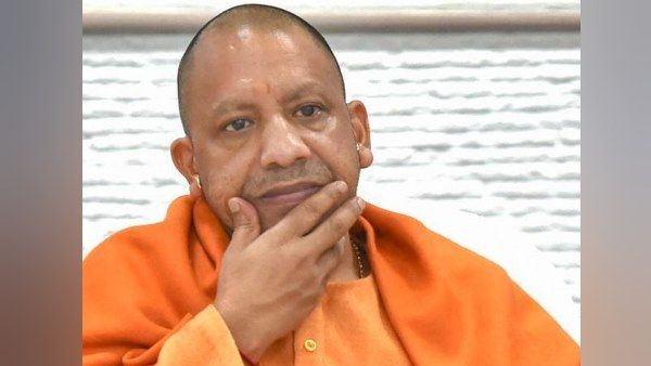 मेरठ: मां-बेटी की हत्या को लेकर विपक्ष ने योगी सरकार को घेरा, शिवपाल ने कहा- इस वक्त यूपी में जंगलराज है