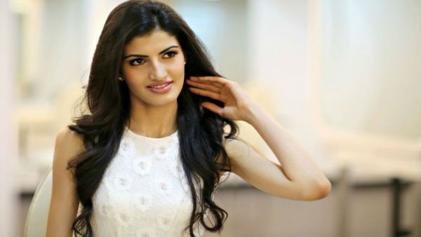 मॉडलिंग छोड़ IAS बनीं ऐश्वर्या श्योराण इंस्टाग्राम अकाउंट से हुईं परेशान, शिकायत लेकर पहुंचीं थाने