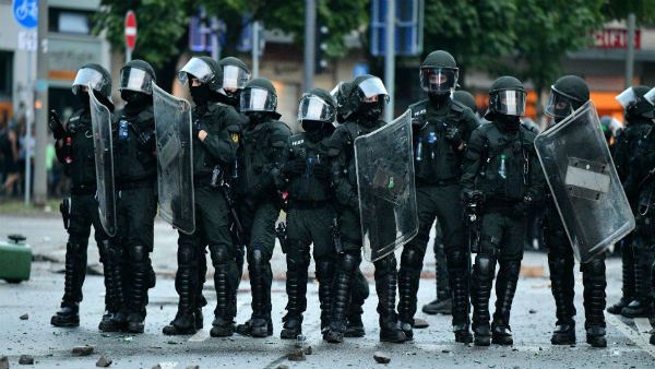 माली में सेना का तख्ता पलट, राष्ट्रपति को बंदूक की नोक पर किया गिरफ्तार, दिया इस्तीफा