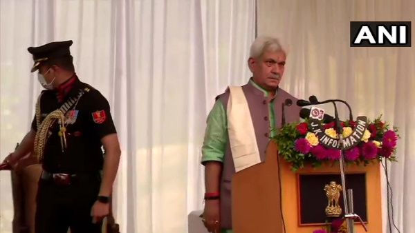 जम्मू-कश्मीर के नए उपराज्यपाल बने मनोज सिन्हा, पूर्व LG जीसी मुर्मू को मिली ये जिम्मेदारी