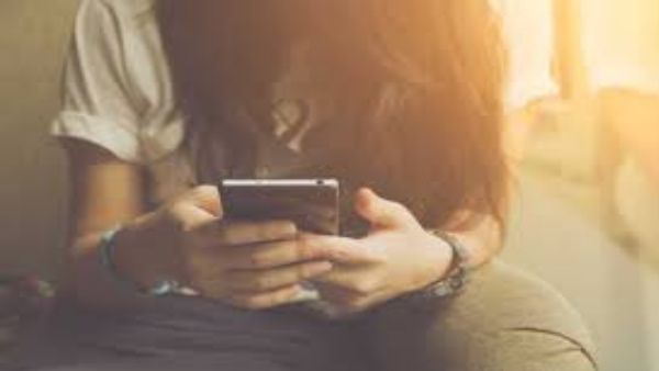 फेसबुक पर टीचर को पाकिस्तानी लड़के से हुआ प्यार, शादी करने जा रही थी सीमापार, पुलिस ने ऐसे पकड़ा