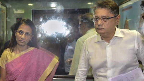 ICICI बैंक-वीडियोकॉन मामले में गिरफ्तार दीपक कोचर कोरोना पॉजिटिव, एम्स में भर्ती कराए गए