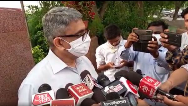 महर्षि दयानंद सरस्वती विवि अजमेर के वीसी व निजी ड्राइवर को 2.20 लाख की घूस लेते ACB ने पकड़ा
