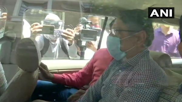 चंदा कोचर के पति दीपक कोचर को 19 सितंबर तक ईडी की कस्टडी में भेजा गया