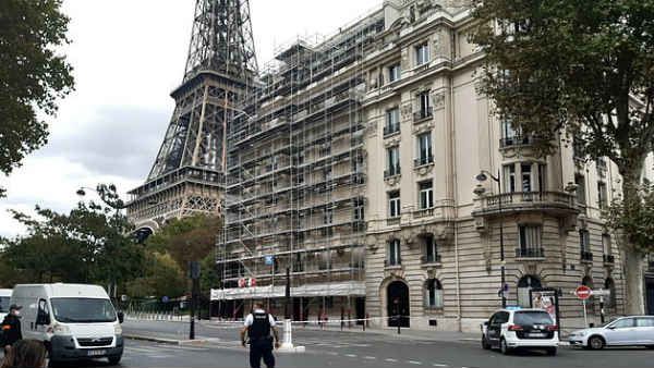 France: पेरिस में Eiffel Tower पर बम की खबर, पुलिस ने कराया खाली