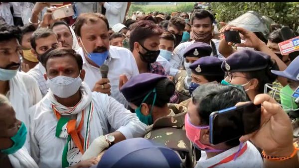 SDM पर कालिख पोतने वाले कांग्रेस नेता पर रासुका, पूर्व विधायक समेत 22 लोगों के खिलाफ FIR