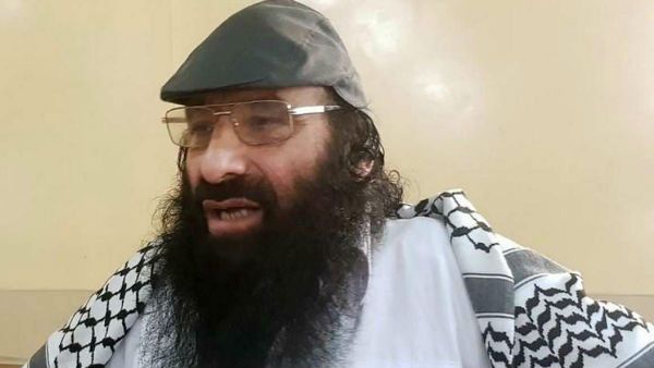 जम्मू-कश्मीर के नेताओं को हिजबुल की धमकी, कहा- राजनीति में रहने वालों का अंजाम होगा बुरा